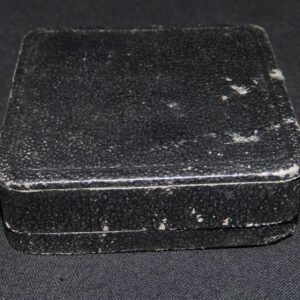 EK1 Iron Cross / Eisernes Kreuz Wartime period LDO Box “so called half box” without an opening button