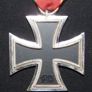 EK2 Iron Cross / Eisernes Kreuz 86 – Paulmann & Crone with magnetic core /harder to find/ unmarked