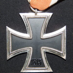 EK2 Iron Cross / Eisernes Kreuz 86 – Paulmann & Crone with nonmagnetic core on orange ribbon /not easy to find/ unmarked