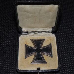 EK1 Iron Cross / Eisernes Kreuz Friedrich Orth, Wien L/14 unmarked