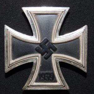 EK1 Iron Cross / Eisernes Kreuz Friedrich Orth, Wien own frame, PKZ number 15 on the regular pin, with magnetic iron Orth own core