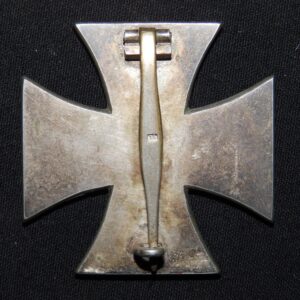 EK1 Iron Cross / Eisernes Kreuz Friedrich Orth, Wien regular frame PKZ number 15 on the regular pin with non-mag zinc own core