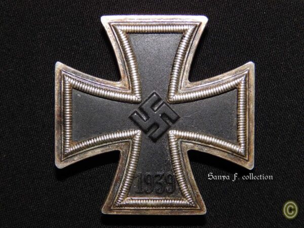 EK1 Iron Cross / Eisernes Kreuz Rudolf  Souval magnetic regular so called deep- 3 late type wartime period types - Image 17