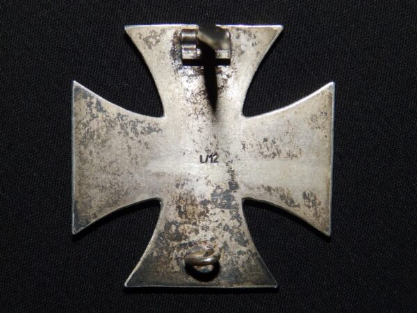 EK1 Iron Cross / Eisernes Kreuz C.E Juncker so called common frame, late type with LDO number L/12 with magnetic inner core - Image 2