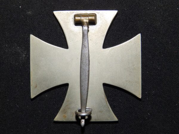 EK1 Iron Cross / Eisernes Kreuz Rudolf  Souval magnetic regular so called deep- 3 late type wartime period types - Image 2