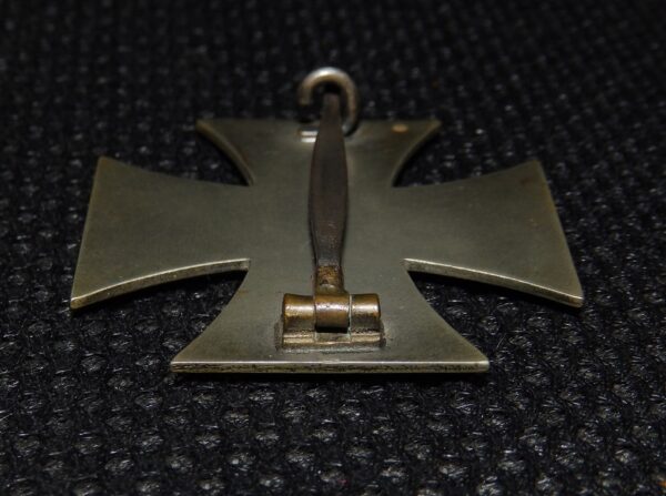 EK1 Iron Cross / Eisernes Kreuz Rudolf  Souval magnetic regular so called deep- 3 late type wartime period types - Image 4