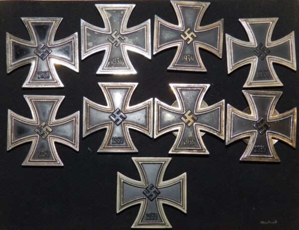 EK1 Iron Cross / Eisernes Kreuz Rudolf  Souval magnetic regular so called deep- 3 late type wartime period types - Image 19