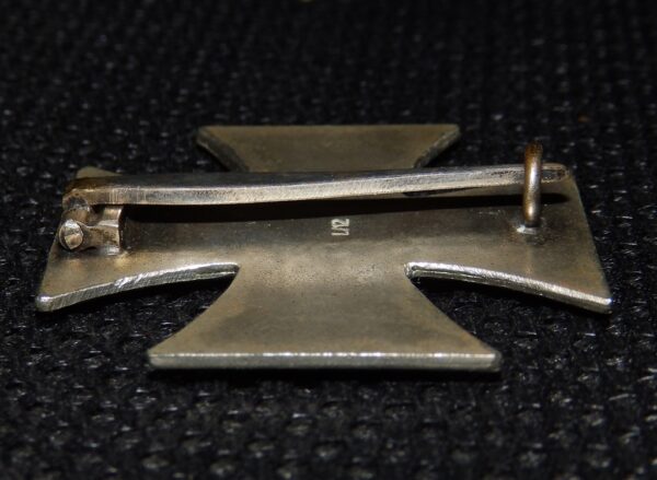 EK1 Iron Cross / Eisernes Kreuz C.E Juncker own frame, with LDO number L/12 with W&L magnetic core - Image 6