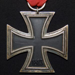 EK2 Iron Cross / Eisernes Kreuz Robert Hauschild marked mark 56 with own core