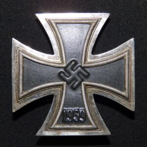 EK1 Iron Cross / Eisernes Kreuz C.E Juncker so called common frame Late version with cast inner core with LDO number L/12