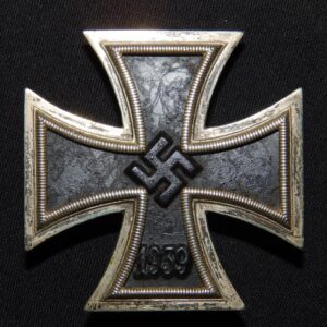 EK1 Iron Cross / Eisernes Kreuz  Paul Meybauer with early pin type, LDO marked L/13 micro with 1 types core