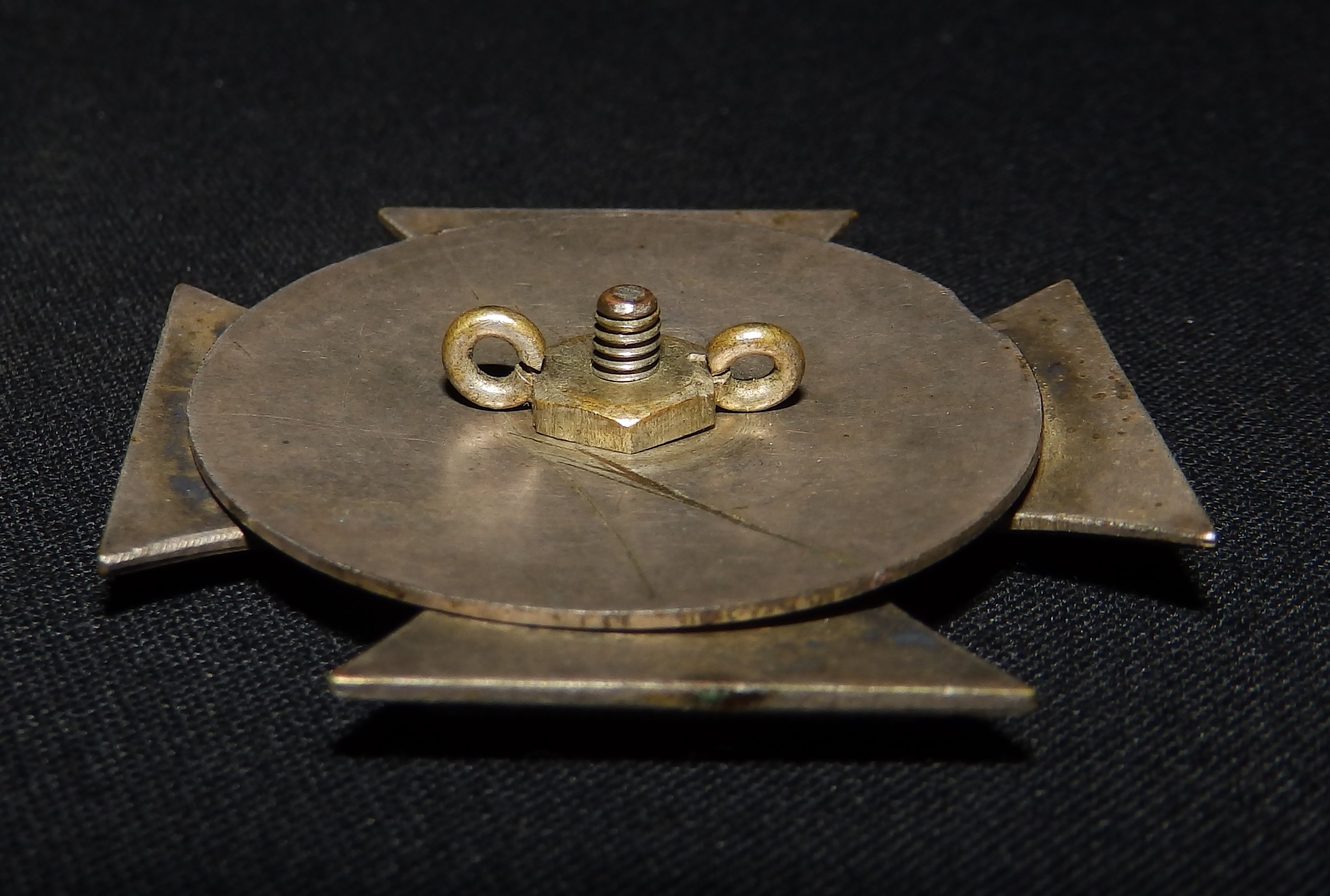 EK1 Iron Cross / Eisernes Kreuz Petz & Lorenz screw back (no number known) one piece early piece - Image 5